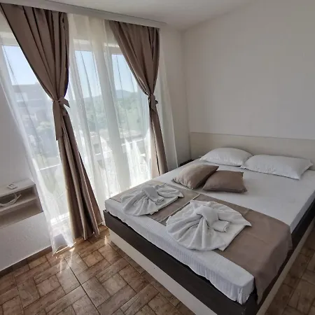 Arapya Apartment